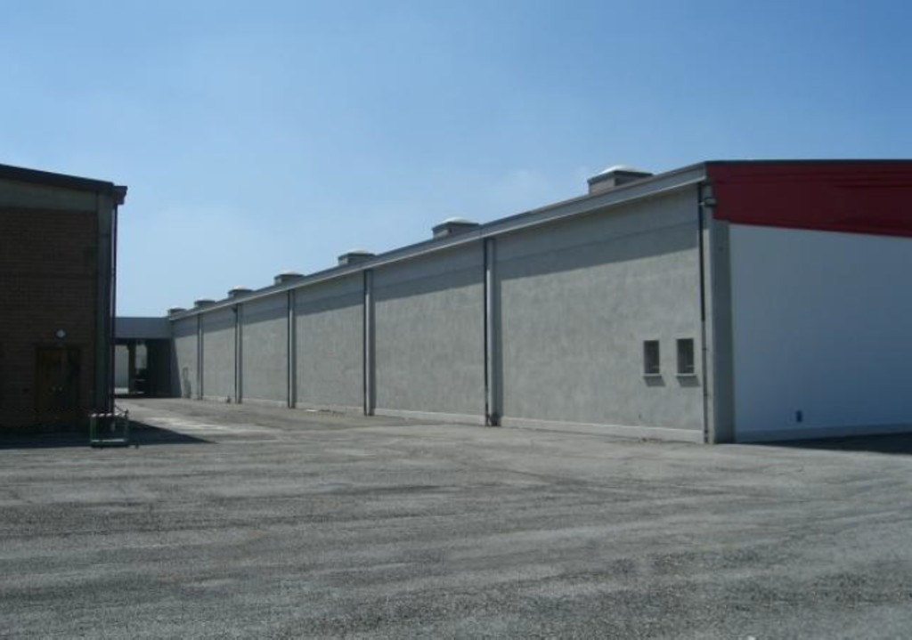 capannoni-locazione-commerciale-areab