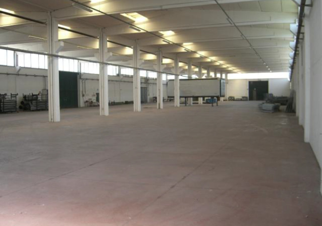 capannoni-locazione-commerciale-areac