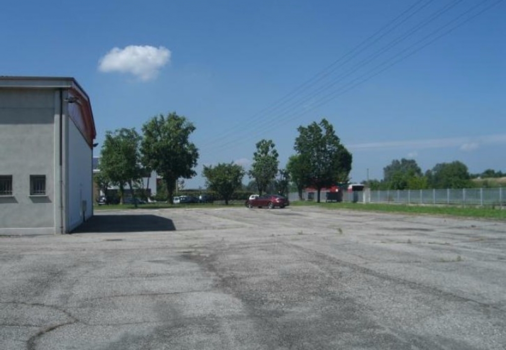 capannoni-in-affitto-areab_3